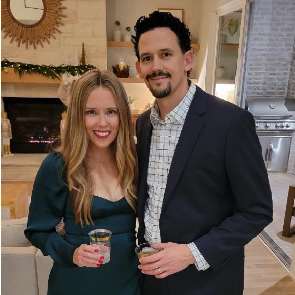 Meet your Posher, Genny - Picture 1 of 1